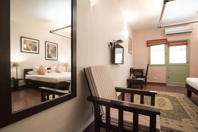 G 49 Bed & Breakfast Nueva Delhi Exterior foto