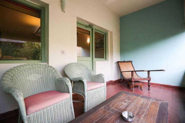 G 49 Bed & Breakfast Nueva Delhi Exterior foto