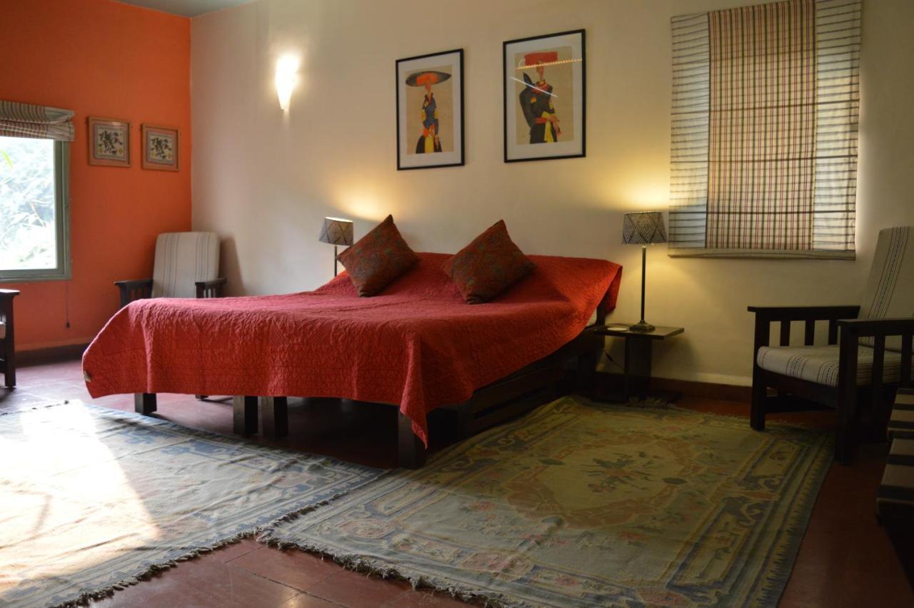 G 49 Bed & Breakfast Nueva Delhi Exterior foto